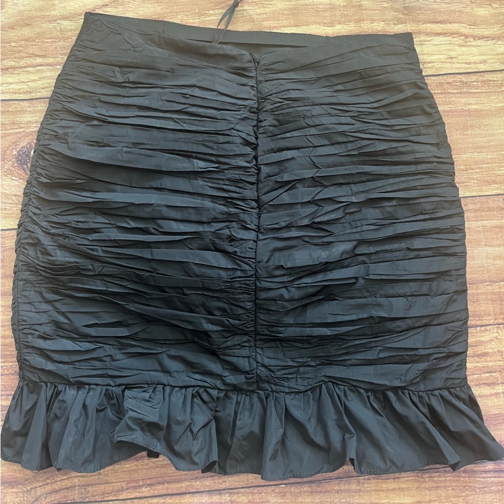 Statement skirt Zara evening wear collection 2018/19 rucking and ruffled hem - Picture 3 of 9